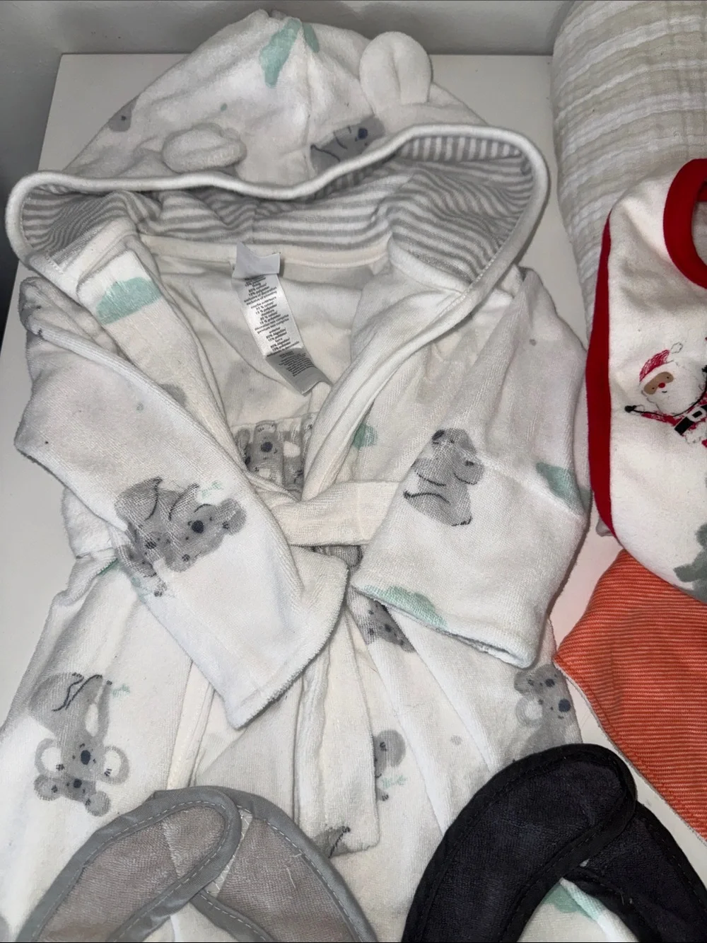 N/A bathrobe koalas